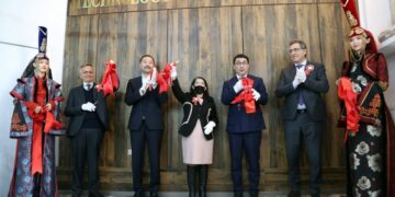 Итали-Монголын нэхмэлийн технологийн төв үүдээ нээлээ