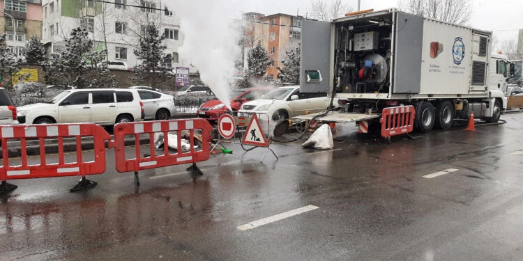 Б.Одбаяр: Шуудуу ухалгүйгээр 11.8 км хоолойг доторлоод байна