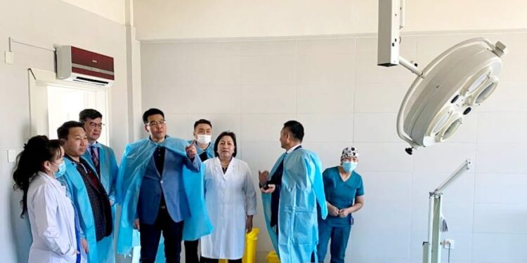 Алтай хотын аймгийн Нэгдсэн эмнэлэг 500 сая төгрөгийн өртөг бүхий барилгаас бүрдсэн ариутгалын тасагтай боллоо