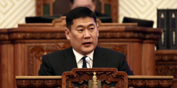 Ерөнхий сайд Л.Оюун-Эрдэнэ: Төсвийн тодотголын төслөө танилцууллаа