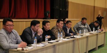 Зам, тээврийн хөгжлийн дэд сайд Ж.Бат-Эрдэнээр ахлуулсан ажлын хэсэг Замын-Үүдэд ажиллав