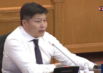 Х.Нямбаатар: "Жилд ойролцоогоор цахим мөрийтэй тоглоомд 100 орчим тэрбум төгрөгийг гадагшаа алдаж байна"