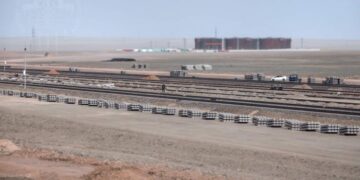 ЭТТ ХК нь Тавантолгой-Гашуунсухайт, Тавантолгой-Зүүнбаян чиглэлийн төмөр замын төсөлд 2.5 их наяд төгрөгийн санхүүжилт хийжээ