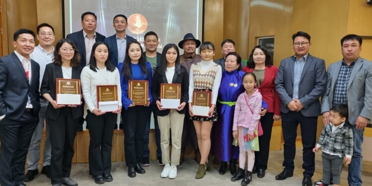 Сэтгүүлч БАТДОРЖ сангийн 9 дэх уралдааны шилдгүүд тодорлоо