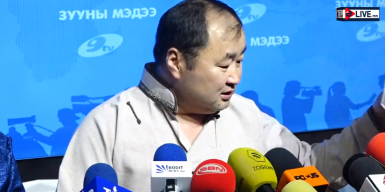 Х.Бээжин:  Би Бат-Үүлийг хүмүүжүүлнэ