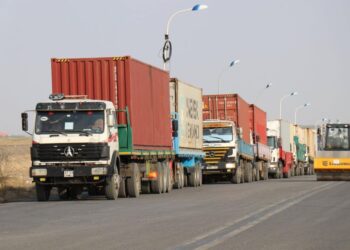 Замын-Үүд, Эрээний боомтоор иргэдийн хувийн авто машиныг тээвэрлэлтэд оролцуулж эхэллээ