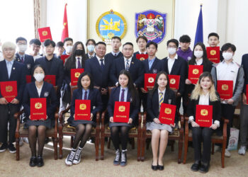 Нийслэлийн шилдэг сурагчид шалгарлаа