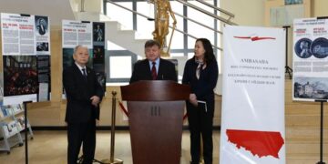 Монгол Улс, Бүгд Найрамдах Польш Улсын Үндсэн хуулийн хөгжлийн түүхийг харуулсан бичил гэрэл зургийн үзэсгэлэн нээгдлээ