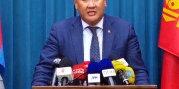 Б.Жавхлан: Самурай бондын гуравны нэгийг Хөгжлийн банкаар төлүүлнэ