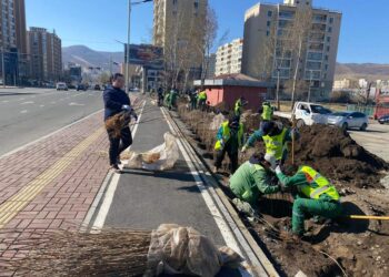 Богд хааны ордон музейн гадна 300 метр урттай дугуйн зам тавина