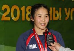 Монголын дөрвөн бүсгүй хүрэл медаль хүртлээ