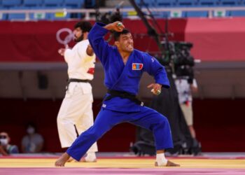 Саид Моллаи: Жингийнхээ хоёр монгол залууд боломж олгохыг хүссэн