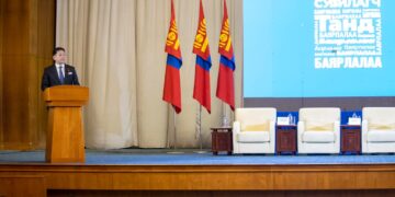 Монгол Улсын Ерөнхийлөгч У.Хүрэлсүх Сувилахуйн салбарынханд баярын мэндчилгээ дэвшүүлэв