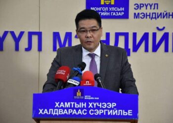 С.Энхболд: Цалин нэмэх эрх нь эмнэлгийн удирдлагад нээлттэй