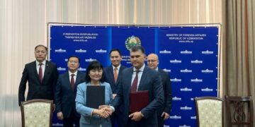 Монгол, Узбекистаны хооронд нислэг үйлдэх асуудлаар протоколд гарын үсэг зуржээ