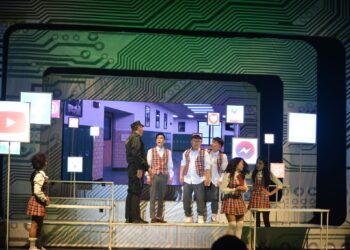 Хүн хүнээ хайрлаж, итгэл сэтгэлээр “Гэрэл асаа”