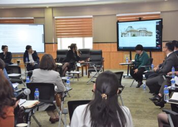 Шүүхийн шийдвэрийг олон нийтэд мэдээлэх талаар хэлэлцлээ