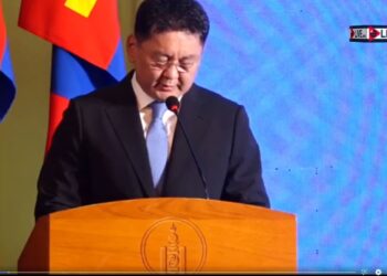 У.Хүрэлсүх: Эх орондоо “ХҮНСНИЙ ХУВЬСГАЛ” хийцгээе