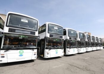 Нийтийн тээврийн үйлчилгээнд шинээр 60 автобус гаргалаа