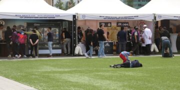 Хүнс үйлдвэрлэгчдийн "ҮЗЭСГЭЛЭН ХУДАЛДАА" болж байна