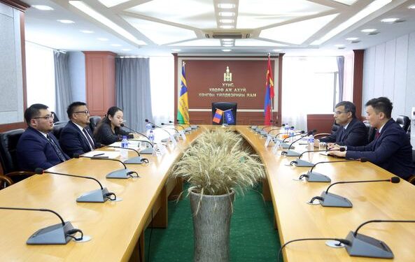 ХХААХҮ-ийн сайд З.Мэндсайхан Азийн хөгжлийн банкны төлөөлөгчтэй уулзлаа