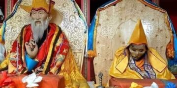 Цахирын хоёр шүтээн