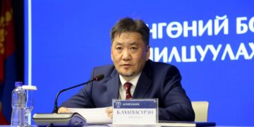 Мөнгөний бодлогын хүүг 1 хувиар нэмэгдүүлж, 10 хувь болголоо