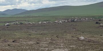 Архангай аймгийн Эрдэнэмандал суманд байгалийн аюултай үзэгдэл болжээ