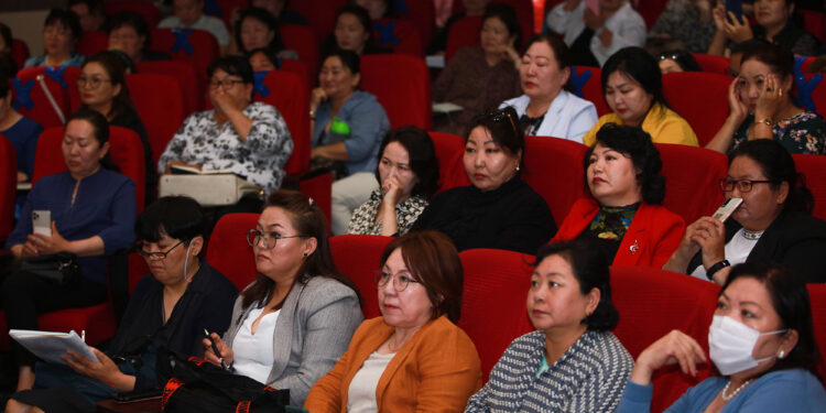 Цэцэрлэгийн эрхлэгч нарт хүнсний аюулгүй байдлын талаар сургалт зохион байгуулав