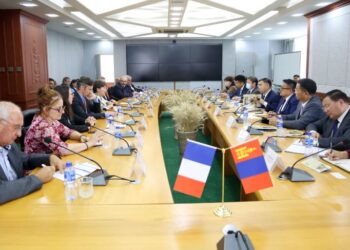 ХХААХҮЯамны сайд З.Мэндсайхан эрчимжсэн мал аж ахуйг хөгжүүлэх чиглэлээр Францын төлөөлөгчидтэй уулзаж ярилцлаа