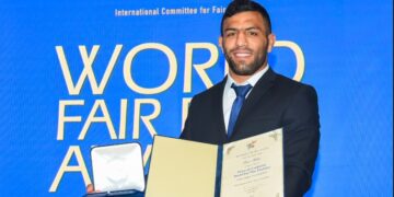 Саид Моллаи Олон улсын FAIR PLAY шагнал хүртлээ