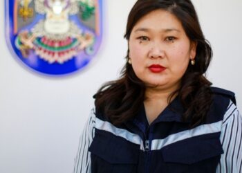 Ц.ЦОЛМОН: УГААРЫН ХИЙН ДУУДЛАГА ӨМНӨХ ОНООС 70 ГАРУЙ ХУВИАР БУУРСАН