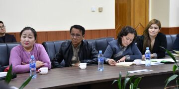 Эрүүл мэндийн сайд С.Энхболд хөгжлийн бэрхшээлтэй хүүхдүүдийн эцэг эхийн төлөөлөлтэй уулзав