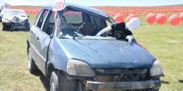 Зам тээврийн ослын улмаас 4593 эрдэнэт хүн амь насаа алдаж, 42489 хүн гэмтсэн гэсэн тоон мэдээлэл байна