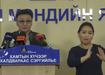 Ц.Төмөр-Очир: Гуравдугаар эмнэлгийн эмч, ажилчид амбулаторид хоёр ээлжээр ажиллаж эхэлсэн