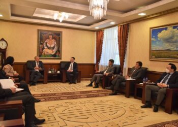 Эрүүгийн хэргийн шүүгчид ХЭҮК-той хамтран ажиллахаар тохиролцов