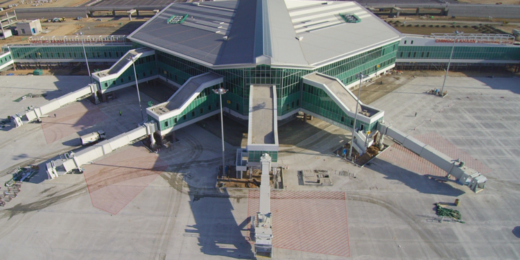 Шинэ нисэх буудал руу нийтийн тээврийн автобус явж эхэллээ