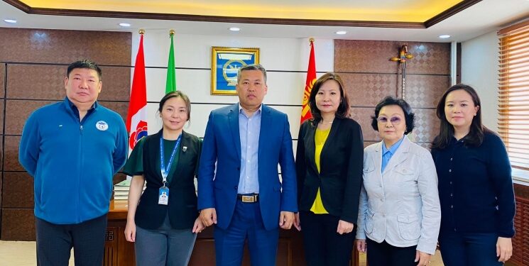 Дэлхийн Эрүүл Мэндийн Байгууллага, ЭМЯ, НЭМҮТ-өөс Говьсүмбэр аймагт ажиллаж байна