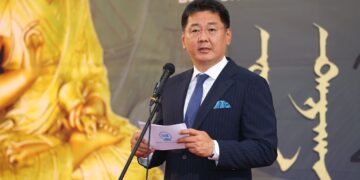 Ерөнхийлөгч У.Хүрэлсүх “Монгол дархан-2022” үзэсгэлэнгийн нээлтэд оролцлоо