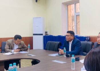 КОВИД-19-ын халдвар нэмэгдэж байгаа тул эмнэлгүүдэд эм, эмнэлгийн хэрэгслийн гурван сарын нөөцөө бүрдүүлэх үүрэг өглөө