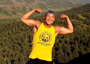 "Алтаргана" наадамд улсын заан Д. Анар, сумын заан С.Жавхлан нар үзүүрлэв