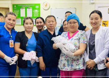 ГССҮТ-ийн жижүүрийн эмч, эмнэлгийн ажилтнууд дутуу төрсөн нярайн амийг аварлаа