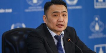 Омикроны Ва 4, Ва 5 шинэ хувилбараас иргэд өөрийгөө хамгаалах аргыг Вакцины нэмэлт тун гэж О.Батбаяр хэллээ