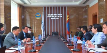 Дэлхийн банкны төлөөлөгчид СЗХ-нд зочлов