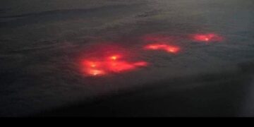 Хойд Номхон далайд харагдсан хачирхалтай үзэгдэл