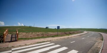 Архангай аймаг руу салдаг уулзвараас Хүй долоон худаг явах замыг нэг чигийн хөдөлгөөнд оруулна