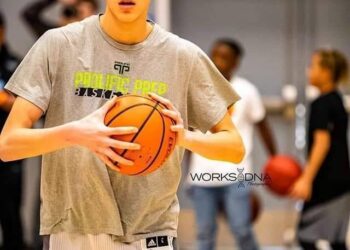 Ш.Энхийн-Од анхны гарын үсгээ зурлаа