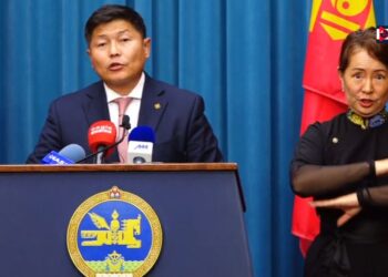 Х.Нямбаатар: Хүссэн сургуульд нь хүүхэд оруулж өгнө” гээд авлига авсан асууд­лаар АТГ-т баригддаг