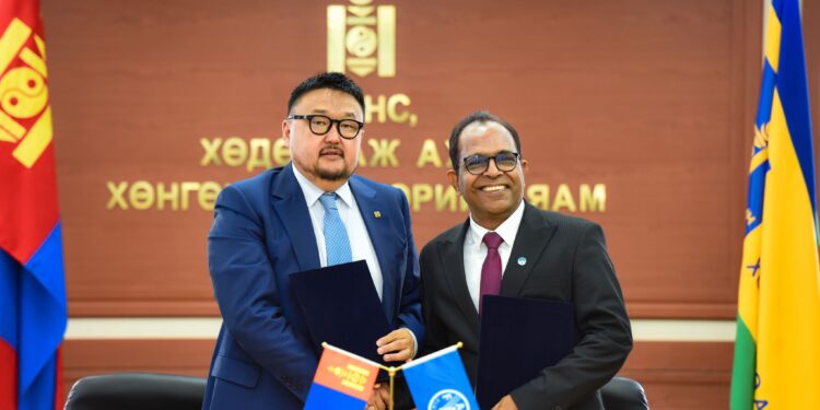 ХХААХҮЯ, НҮБ-ын ХХААБ-тай хамтран Хүнсний аюулгүй байдлыг хангахад чиглэсэн хоёр шинэ төсөлд гарын үсэг зурлаа