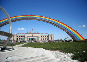 БНХАУ-ын Эрээн хот хөл хориогоо цуцалжээ